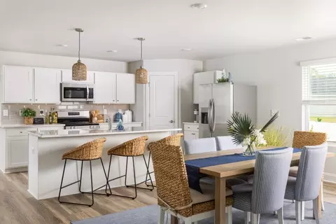 Kitchen - 558 Wilbur Rd, Conway, SC 29527 photo 5 of 7