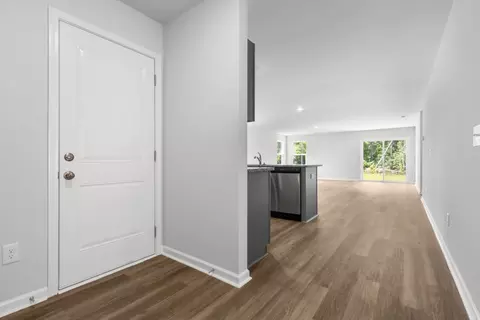 Entry Way - 558 Wilbur Rd, Conway, SC 29527 photo 6 of 14