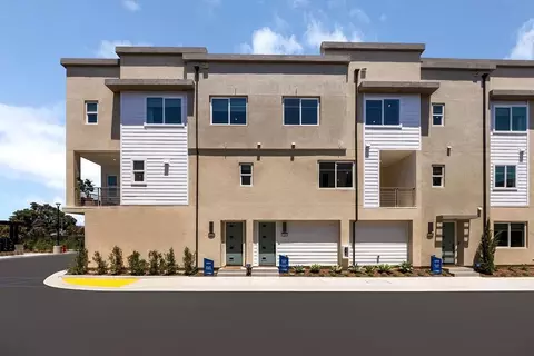 7264 Pointbreak Dr, Huntington Beach, CA 92647
