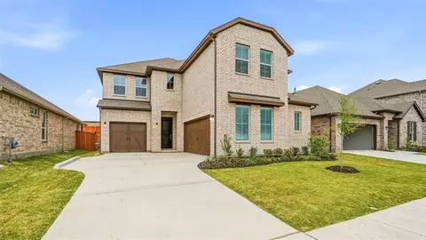 Exterior - 16828 Stack St, Justin, TX 76247 photo 5 of 7