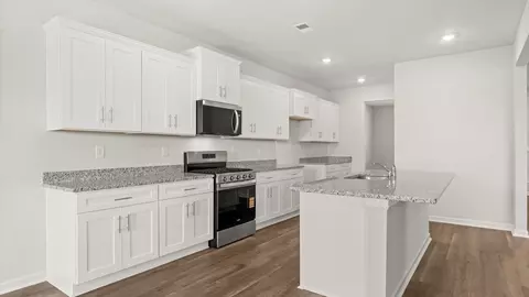 Kitchen - 903 Innisbrook Dr, Evans, GA 30809 photo 2 of 4