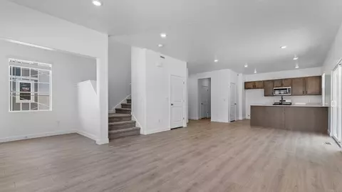 Living - 1993 E Corriente Dr #344, Salem, UT 84653 photo 1 of 6