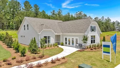81 Heritage Pointe Dr, Villa Rica, GA 30180