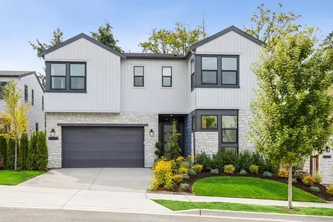 13717 SE 85th St, Newcastle, WA 98059