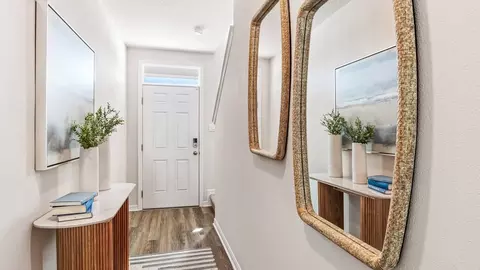 Entry Way - 4021 Miller Pointe Ct, Bradenton, FL 34208 photo 1 of 4