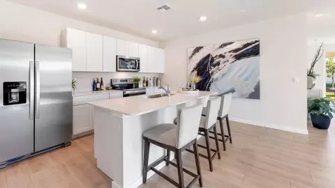Kitchen - 1606 Love Grass Ter, Parrish, FL 34219 photo 3 of 5