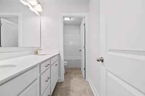 Entry Way - Cameron Crossing Community, Dunn, NC 28334 photo 7 of 9