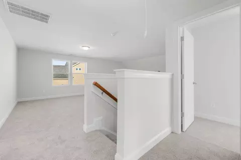 Entry Way - Cameron Crossing Community, Dunn, NC 28334 photo 5 of 9