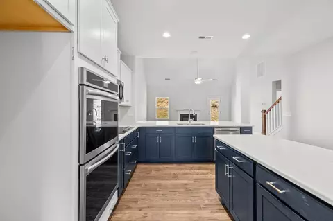 Kitchen - Cameron Crossing Community, Dunn, NC 28334 photo 4 of 9