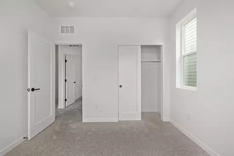 Bedroom - 20520 E 58th Ave, Aurora, CO 80019 photo 9 of 28