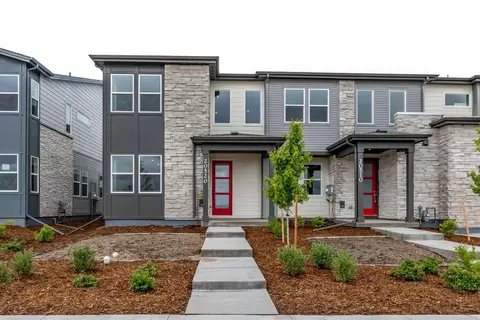 20520 E 58th Ave, Aurora, CO 80019