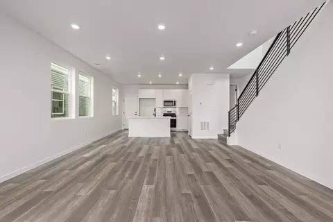 Living - 20520 E 58th Ave, Aurora, CO 80019 photo 4 of 14