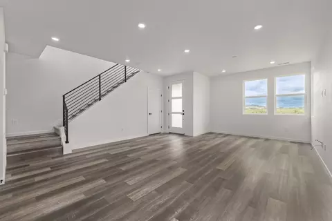 Living - 20520 E 58th Ave, Aurora, CO 80019 photo 2 of 14