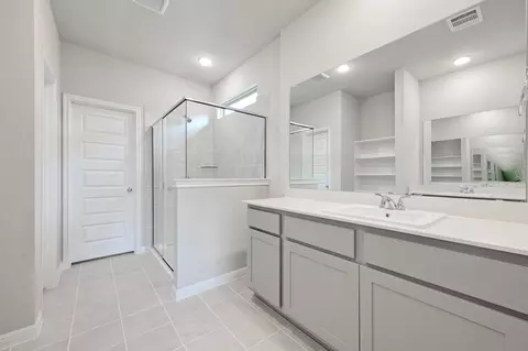 Bath - 216 Hornet St, Elgin, TX 78621 photo 1 of 6
