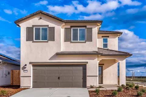 Exterior - 2244 Dustie Dr, Newman, CA 95360 photo 7 of 9