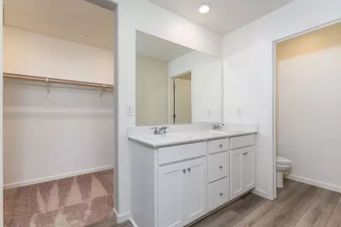 Entry Way - 2244 Dustie Dr, Newman, CA 95360 photo 1 of 1