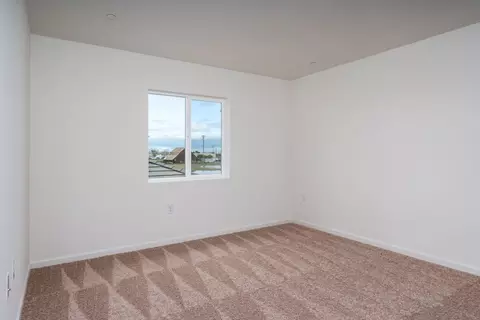 Bedroom - 2244 Dustie Dr, Newman, CA 95360 photo 2 of 3
