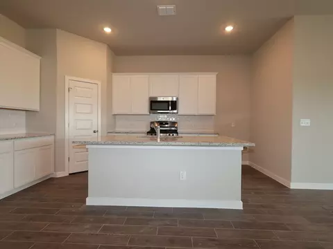 Kitchen - 12308 Setting Peak Ln, Buda, TX 78610 photo 1 of 3