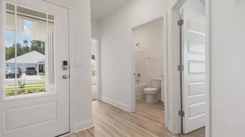 Entry Way - 122 Gray Owl Dr E, Freeport, FL 32439 photo 2 of 6