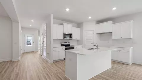 Entry Way - 122 Gray Owl Dr E, Freeport, FL 32439 photo 5 of 6