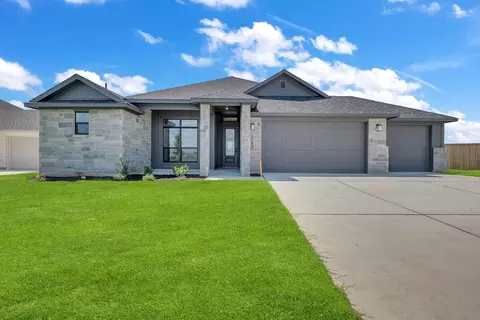 Exterior - 313 Boots Ct, Lorena, TX 76655 photo 2 of 3
