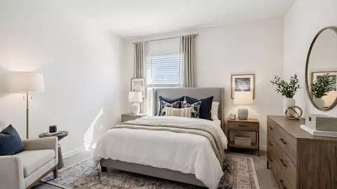 Bedroom - 9841 Coconut Ct, Spring Hill, FL 34608 photo 4 of 6