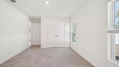 Bedroom - 9841 Coconut Ct, Spring Hill, FL 34608 photo 5 of 6
