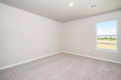 Bedroom - 709 Ashleigh Dr, Tuttle, OK 73089 photo 2 of 2