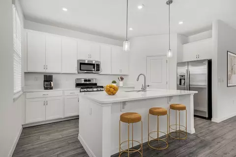 Kitchen - 1998 Horsetail Dr, Saint Cloud, FL 34771 photo 1 of 8