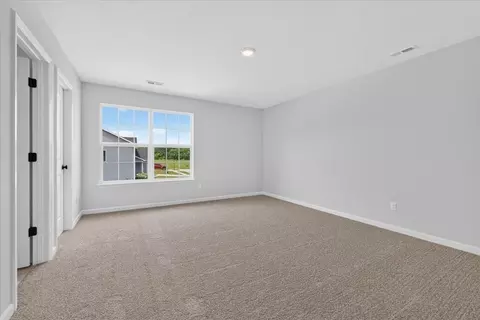 Bedroom - 507 Mountain View Dr, Wright City, MO 63390 photo 2 of 7