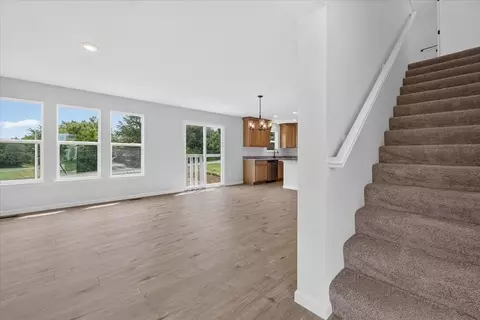 Entry Way - 507 Mountain View Dr, Wright City, MO 63390 photo 4 of 5