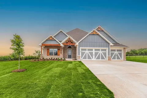 13104 NE 9th St, Choctaw, OK 73020