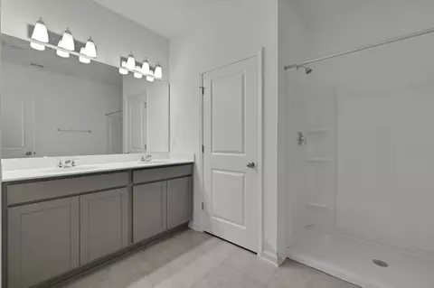 Bath - 537 Barbosa Trl, Saint Augustine, FL 32095 photo 1 of 7