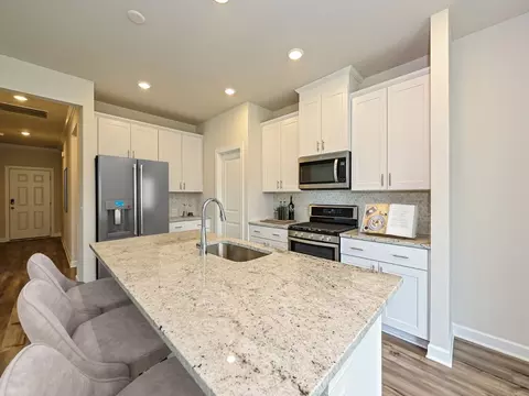 708 Penfold Pointe, Wellford, SC 29385