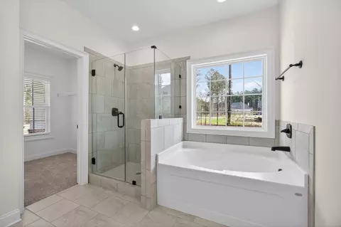 Bath - 7204 Bill Dorn Rd, Appling, GA 30802 photo 1 of 3