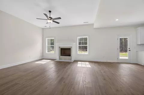 Living - 7204 Bill Dorn Rd, Appling, GA 30802 photo 1 of 2