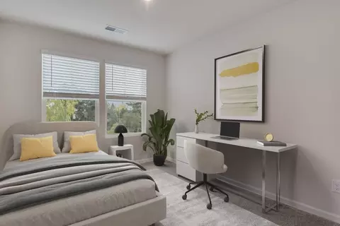 Bedroom - 277 Sparrow St, Thomson, GA 30824 photo 3 of 3
