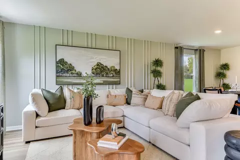 Living - 277 Sparrow Ln, Thomson, GA 30824 photo 1 of 2