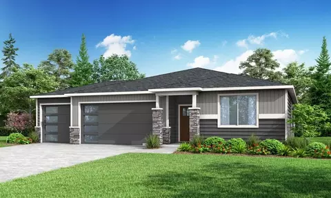 Exterior - 173 Alder St, Eagle Point, OR 97524 photo 2 of 2