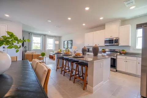 Kitchen - 4914 Prairie Preserve Run, Saint Cloud, FL 34772 photo 2 of 4