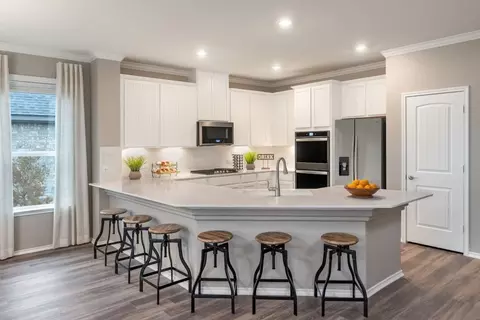 Kitchen - 4715 Centola Loop, Round Rock, TX 78665 photo 3 of 4