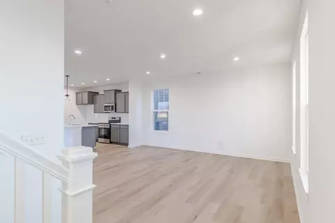 Living - 2886 Evergreen Ave, Plainfield, IN 46168 photo 1 of 9