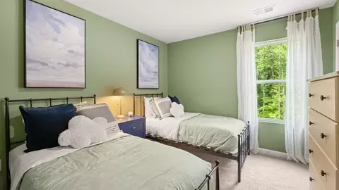Bedroom - 3285 Ryker Rd, Gainesville, GA 30507 photo 4 of 5