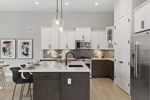 Kitchen - 128 Cedarstone Drive Dardenne Prairie Mo 63368, Dardenne Prairie, MO 63368 photo 2 of 5