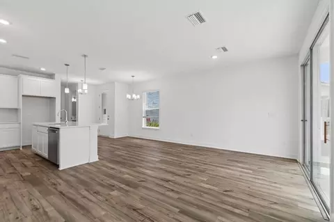 Living - 800 Bluestem St, Yulee, FL 32097 photo 2 of 2