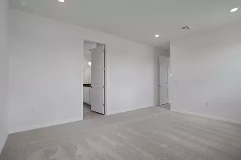 Bedroom - 7823 Glen Lily Pl, Parrish, FL 34219 photo 6 of 10
