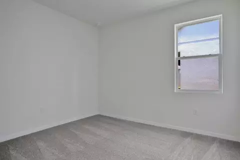 Bedroom - 7823 Glen Lily Pl, Parrish, FL 34219 photo 4 of 10
