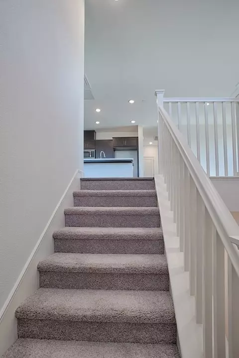 Entry Way - 6762 Quantum Loop, San Jose, CA 95119 photo 2 of 11