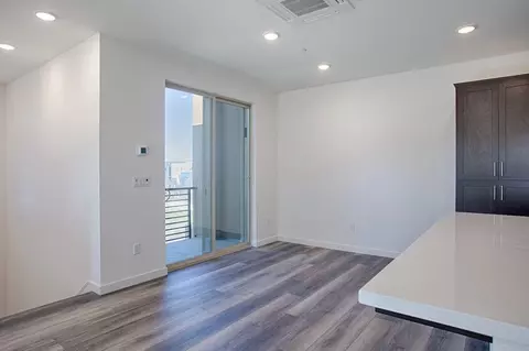 Dining - 6762 Quantum Loop, San Jose, CA 95119 photo 1 of 7