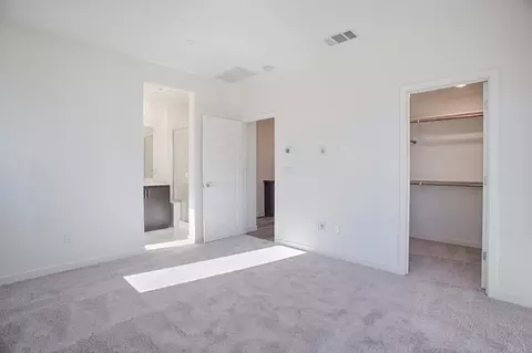 Bedroom - 6762 Quantum Loop, San Jose, CA 95119 photo 4 of 20